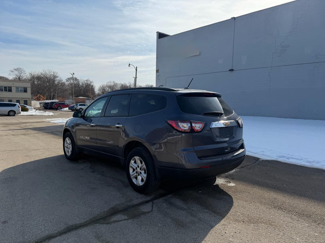 Chevrolet Traverse LS FWD w/PDC 2014