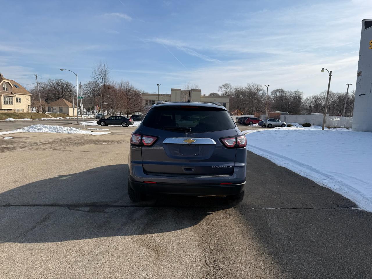 Chevrolet Traverse LS FWD w/PDC 2014