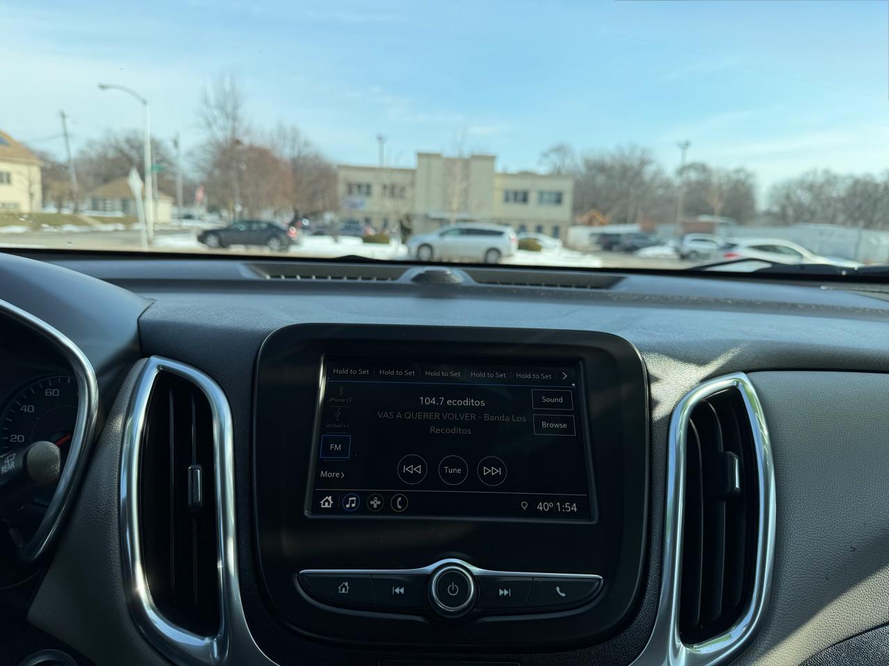 Nissan Pathfinder SV 4WD 2015