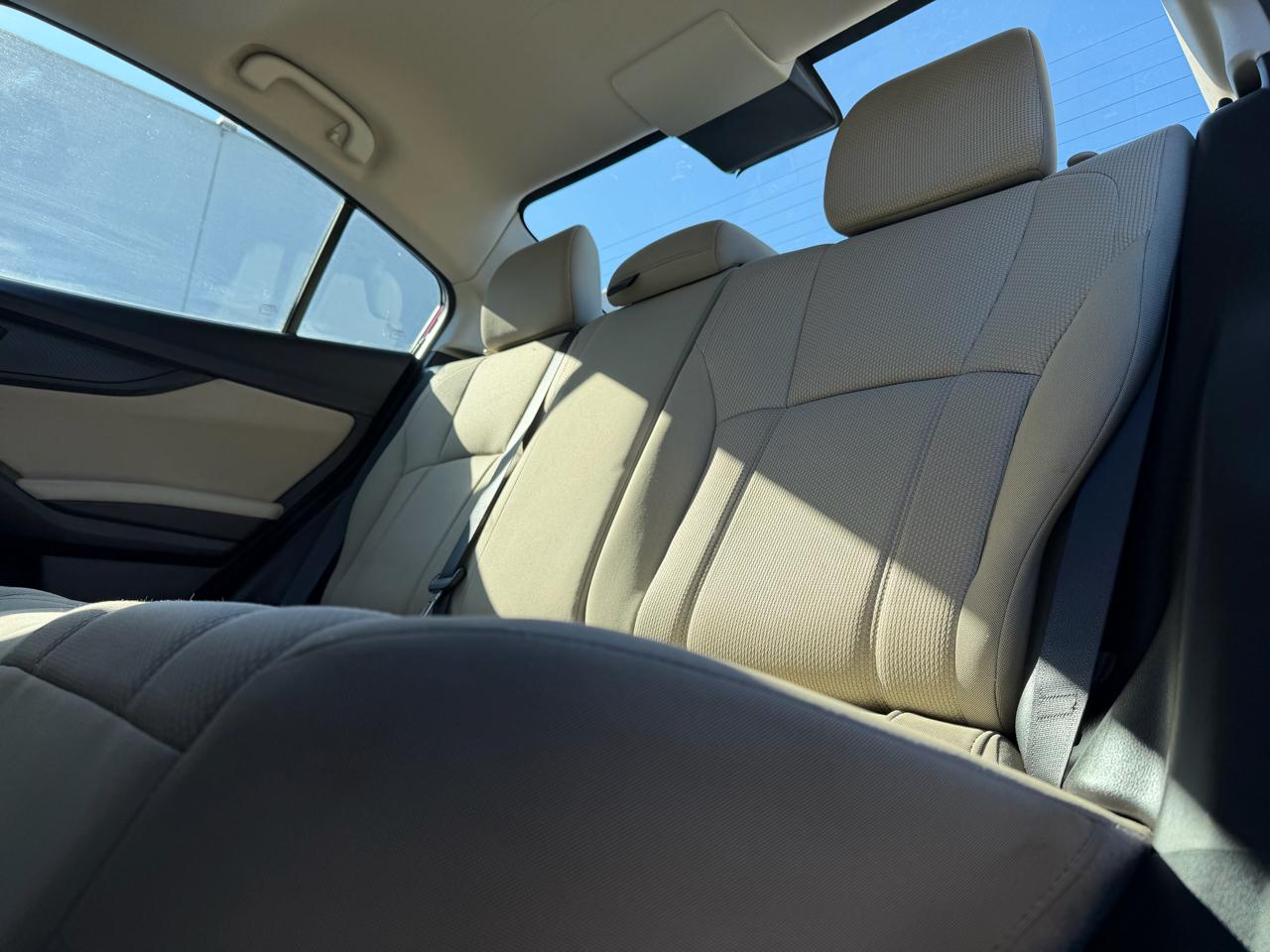 Subaru Impreza 2.0i Premium CVT 4-Door 2019