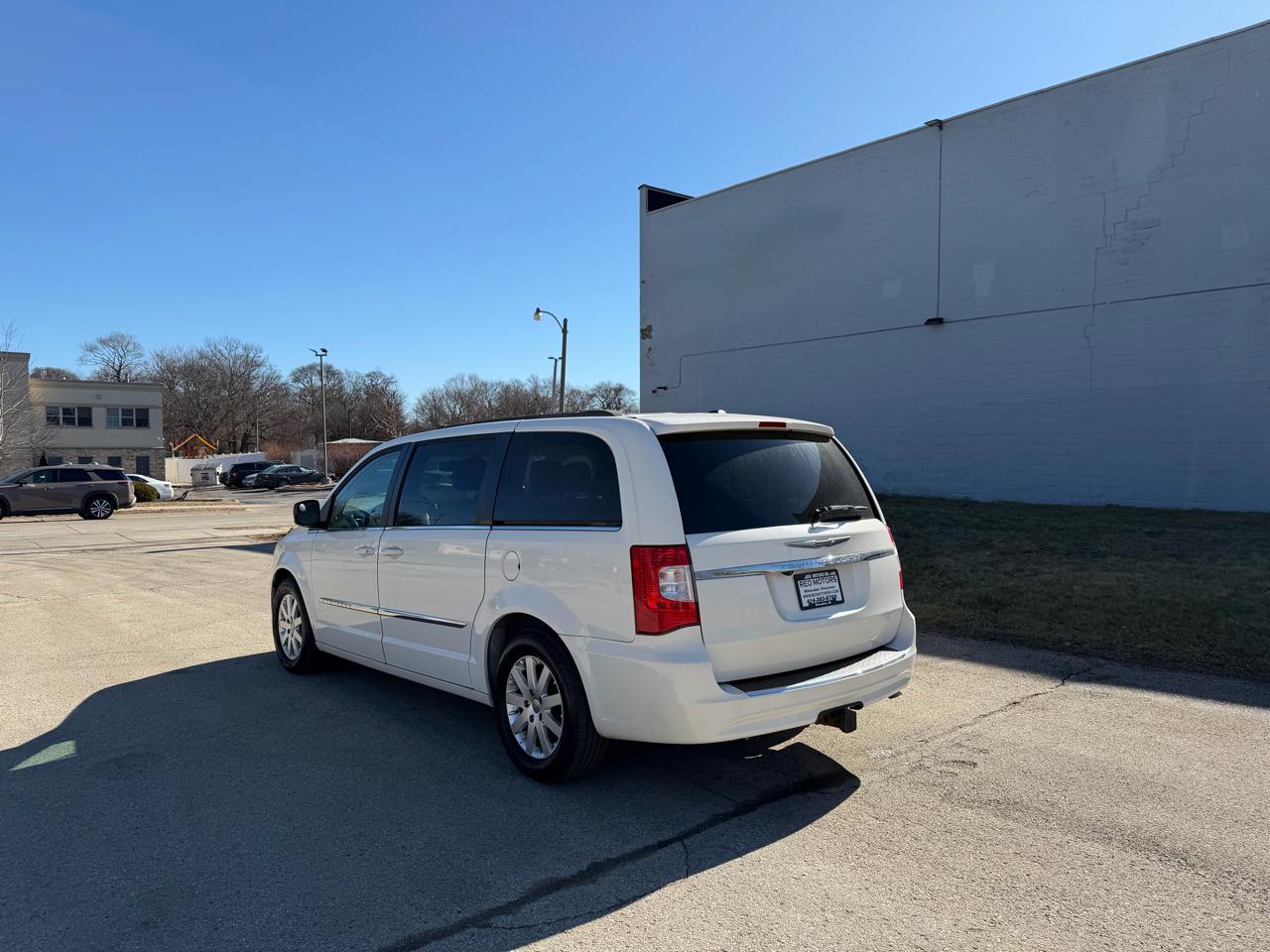 Chrysler Town & Country Touring 2013