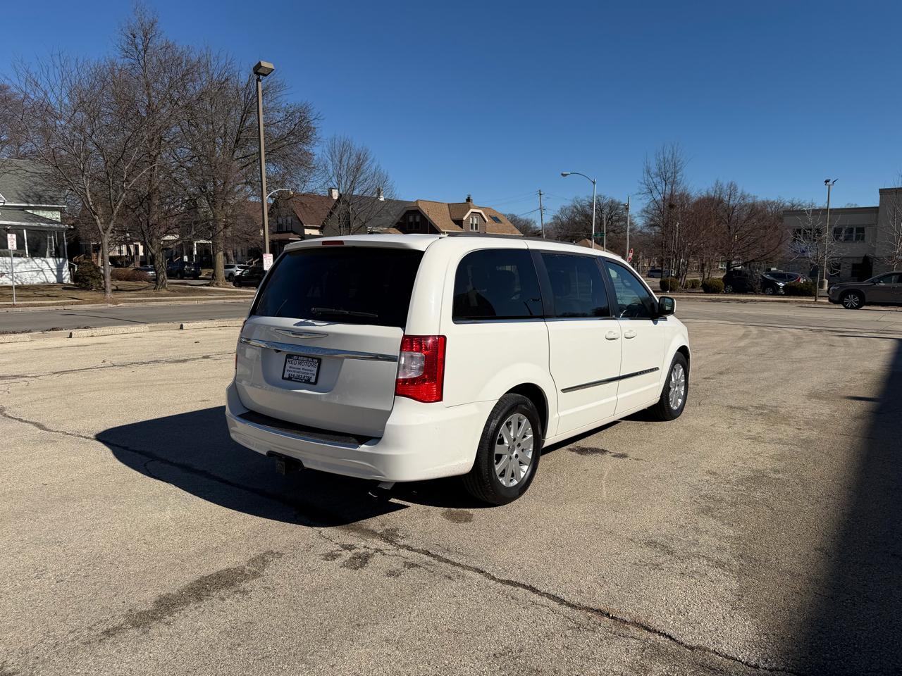 Chrysler Town & Country Touring 2013