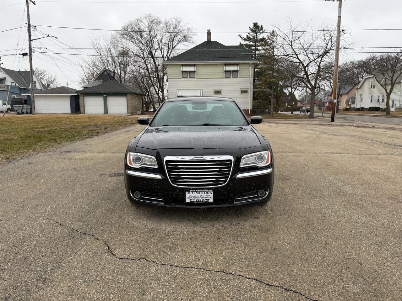 Chrysler 300 RWD 2013