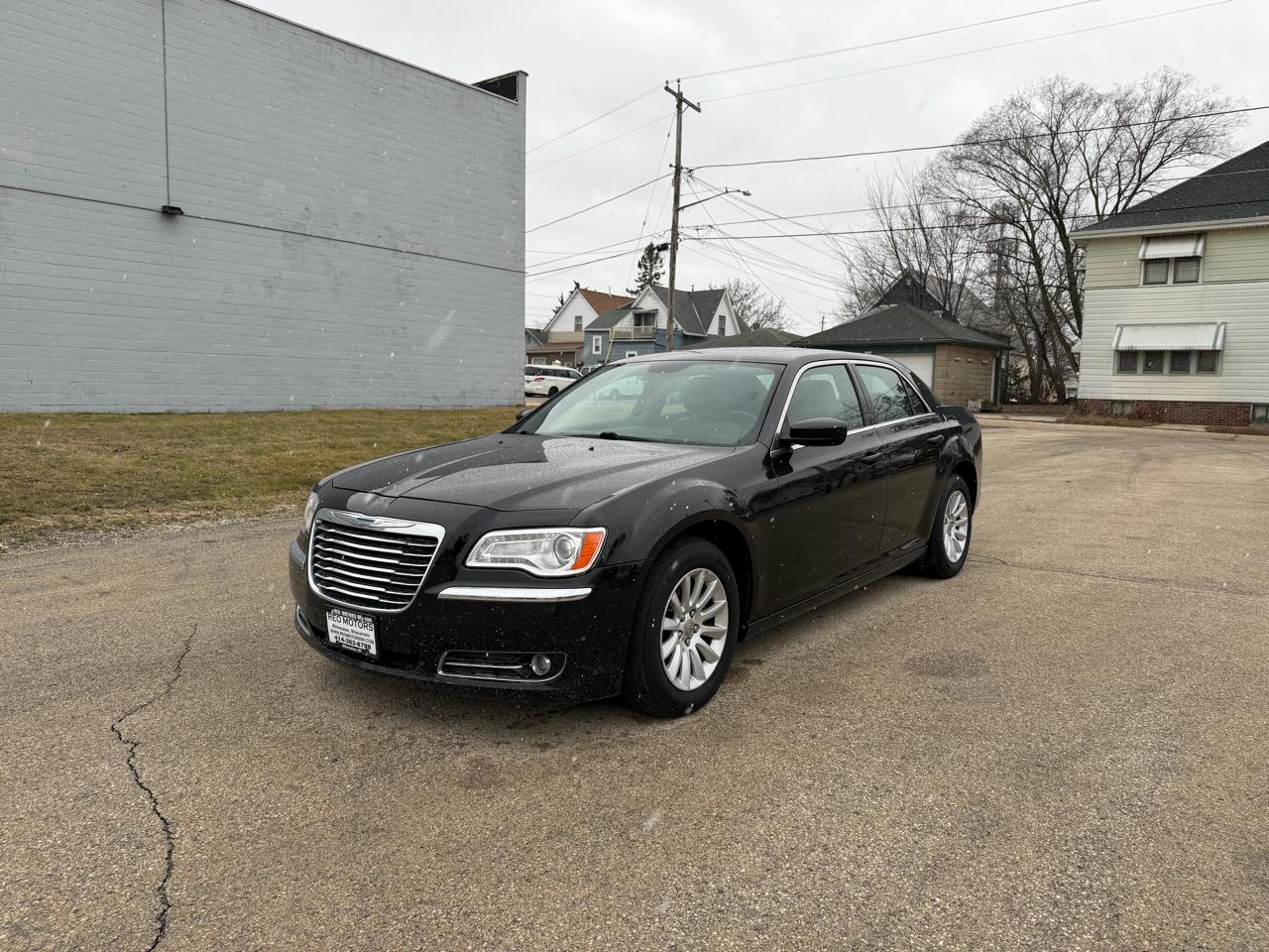 Chrysler 300 RWD 2013