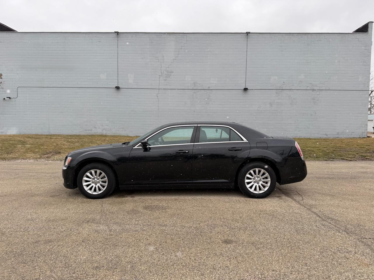 Chrysler 300 RWD 2013