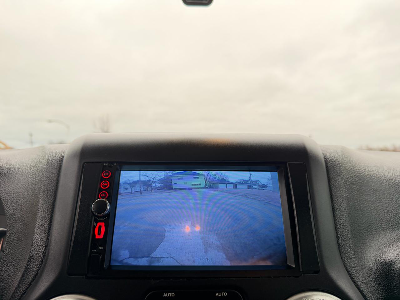 Jeep Wrangler Unlimited Sahara 4WD 2014