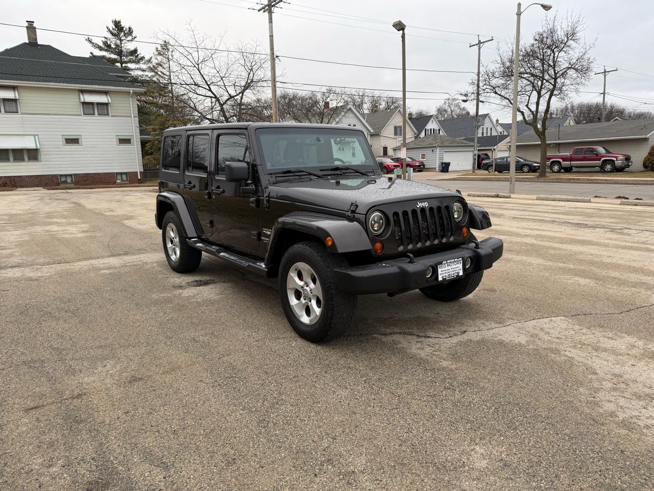 Jeep Wrangler Unlimited Sahara 4WD 2013