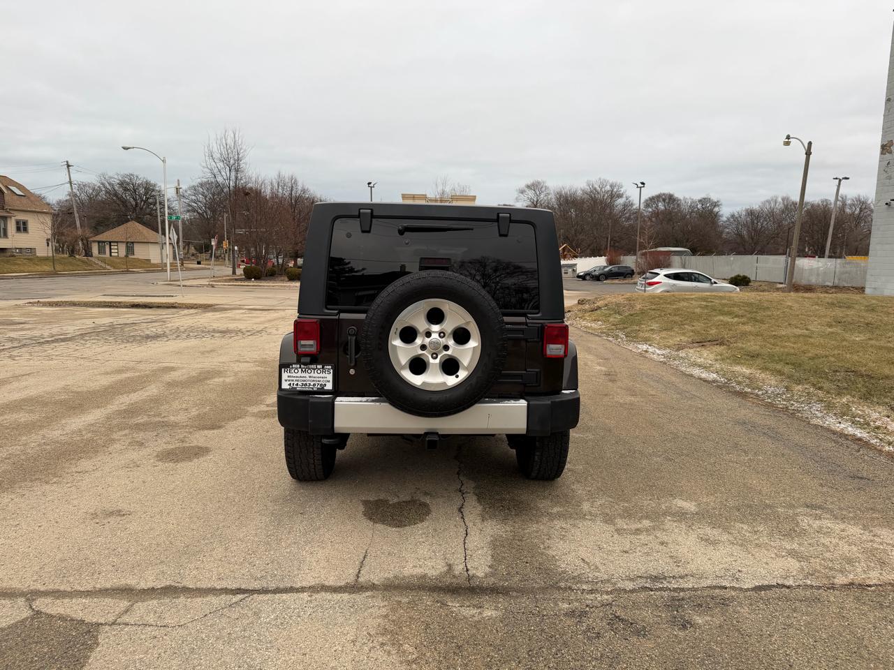 Jeep Wrangler Unlimited Sahara 4WD 2013