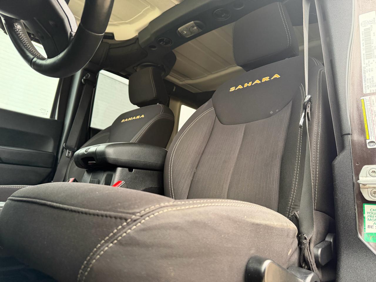 Jeep Wrangler Unlimited Sahara 4WD 2013