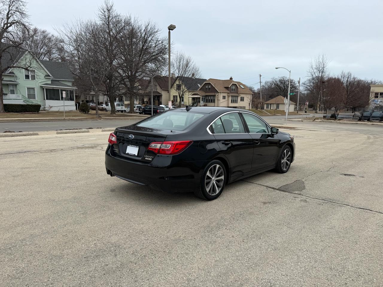 Subaru Legacy 2.5i Limited 2017