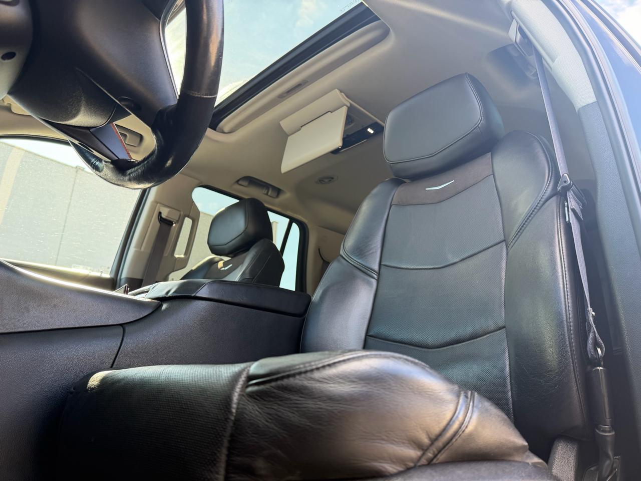 Cadillac Escalade Premium 4WD 2016