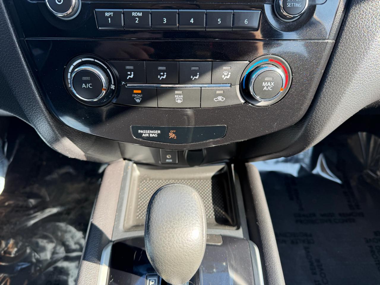 Nissan Rogue S AWD 2014