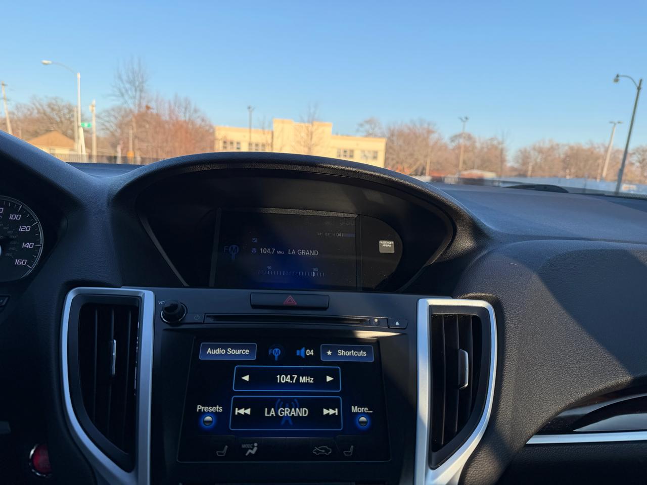 Acura TLX 8-Spd DCT 2016