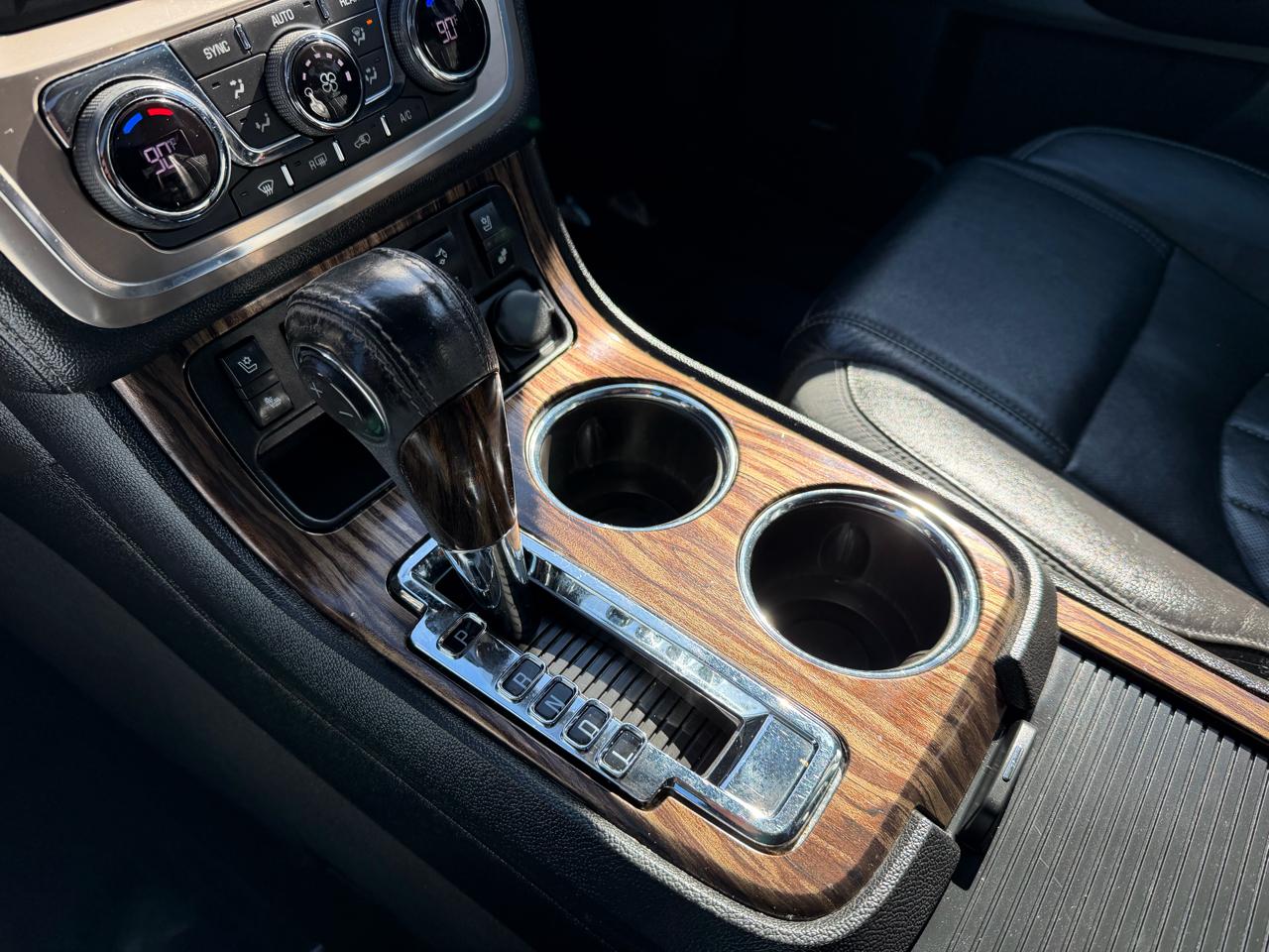 GMC Acadia Denali AWD 2016