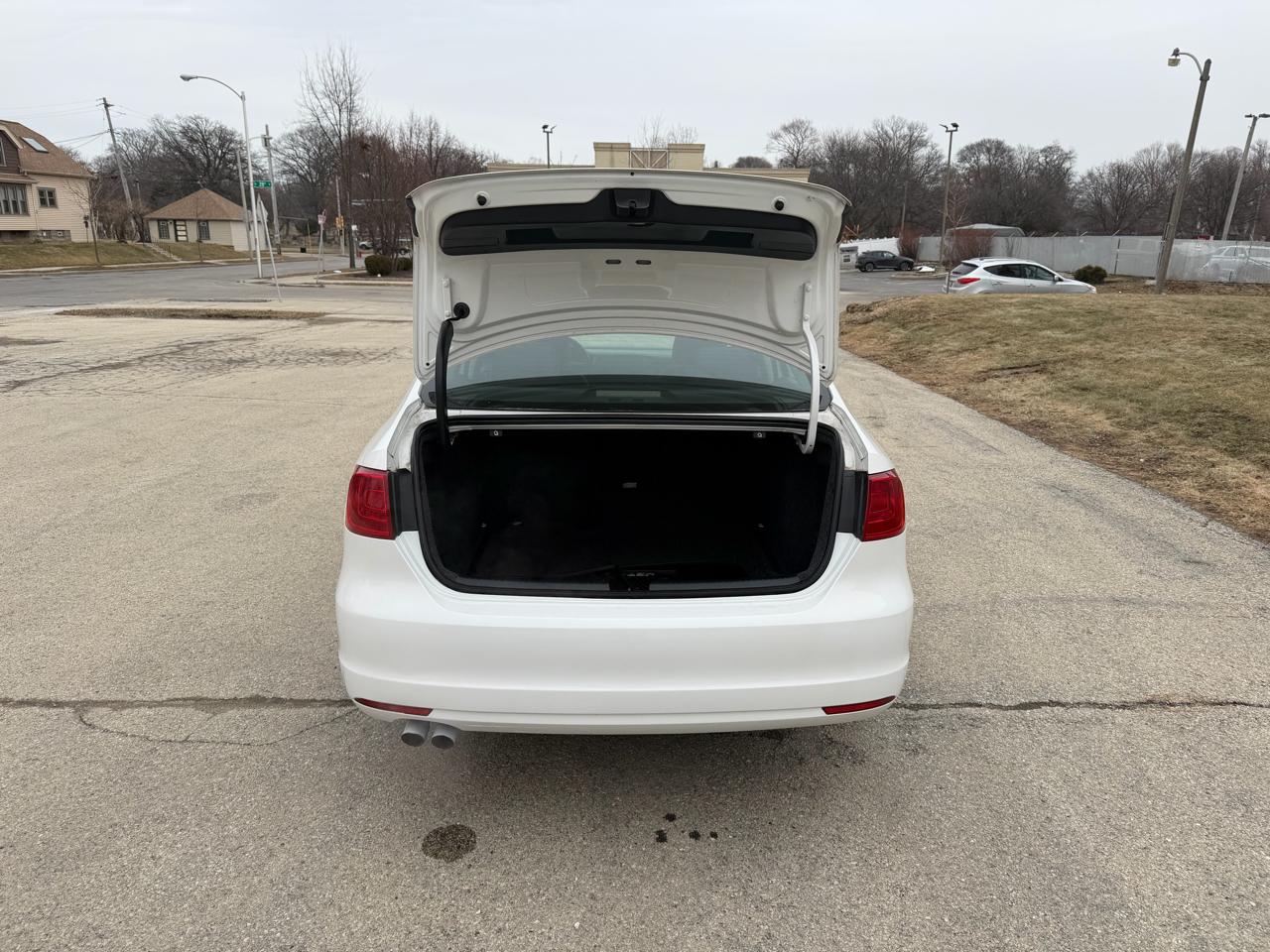 Volkswagen Jetta SE 2012