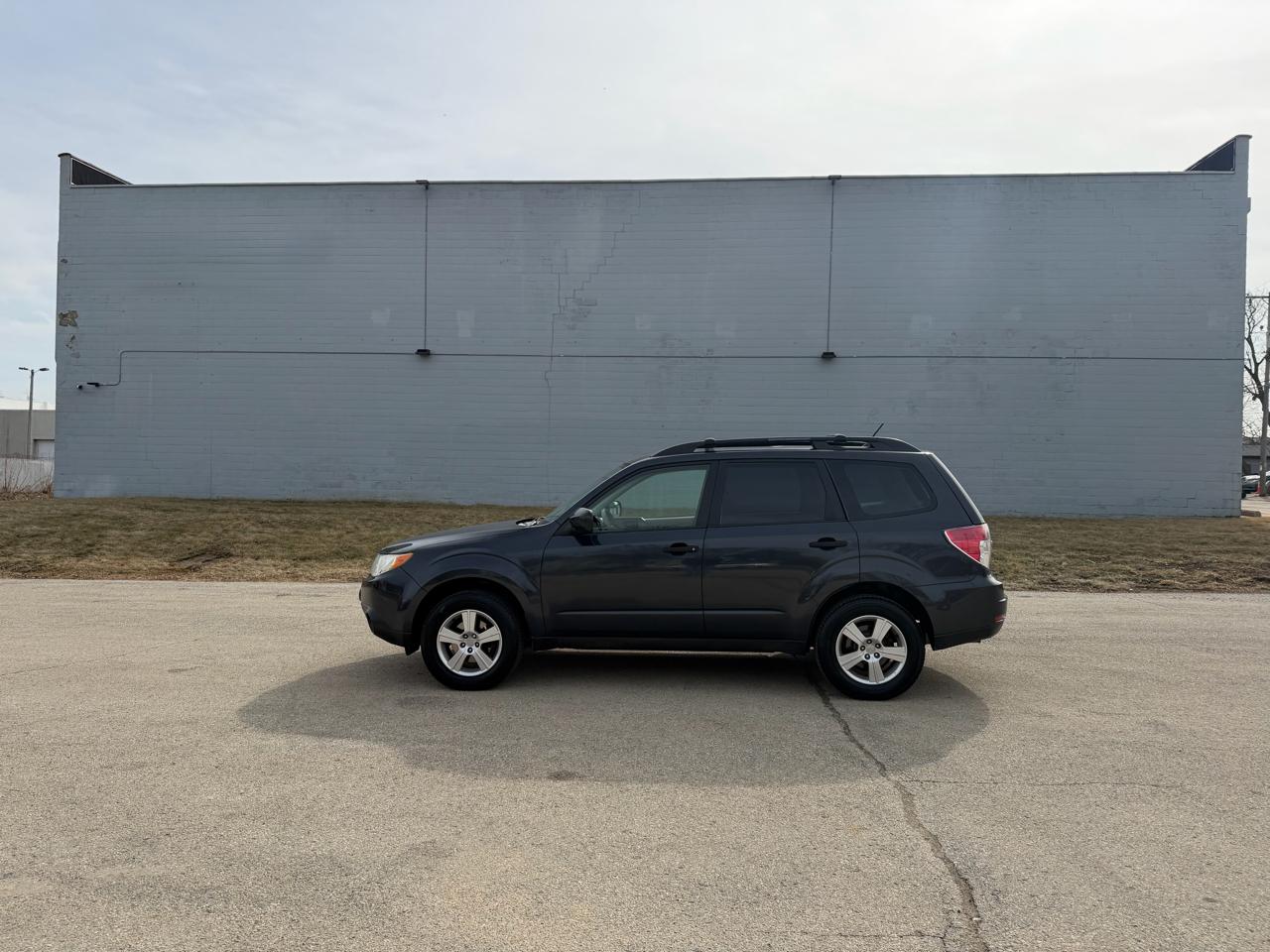 Subaru Forester 2.5X 2012