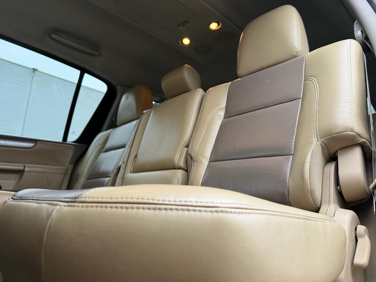 Nissan Armada SL 4WD 2013