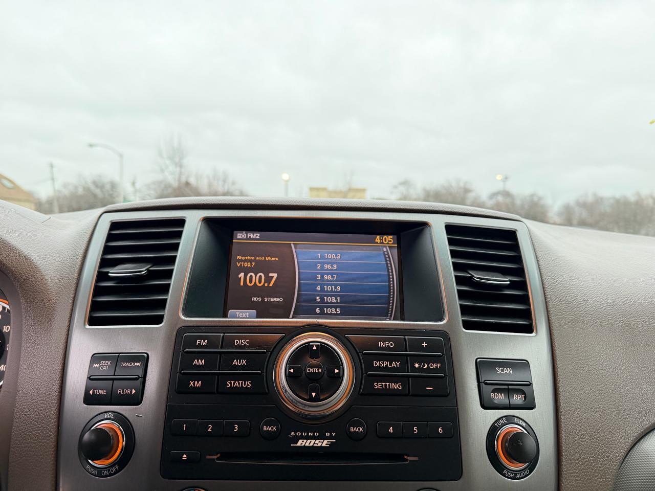 Nissan Armada SL 4WD 2013