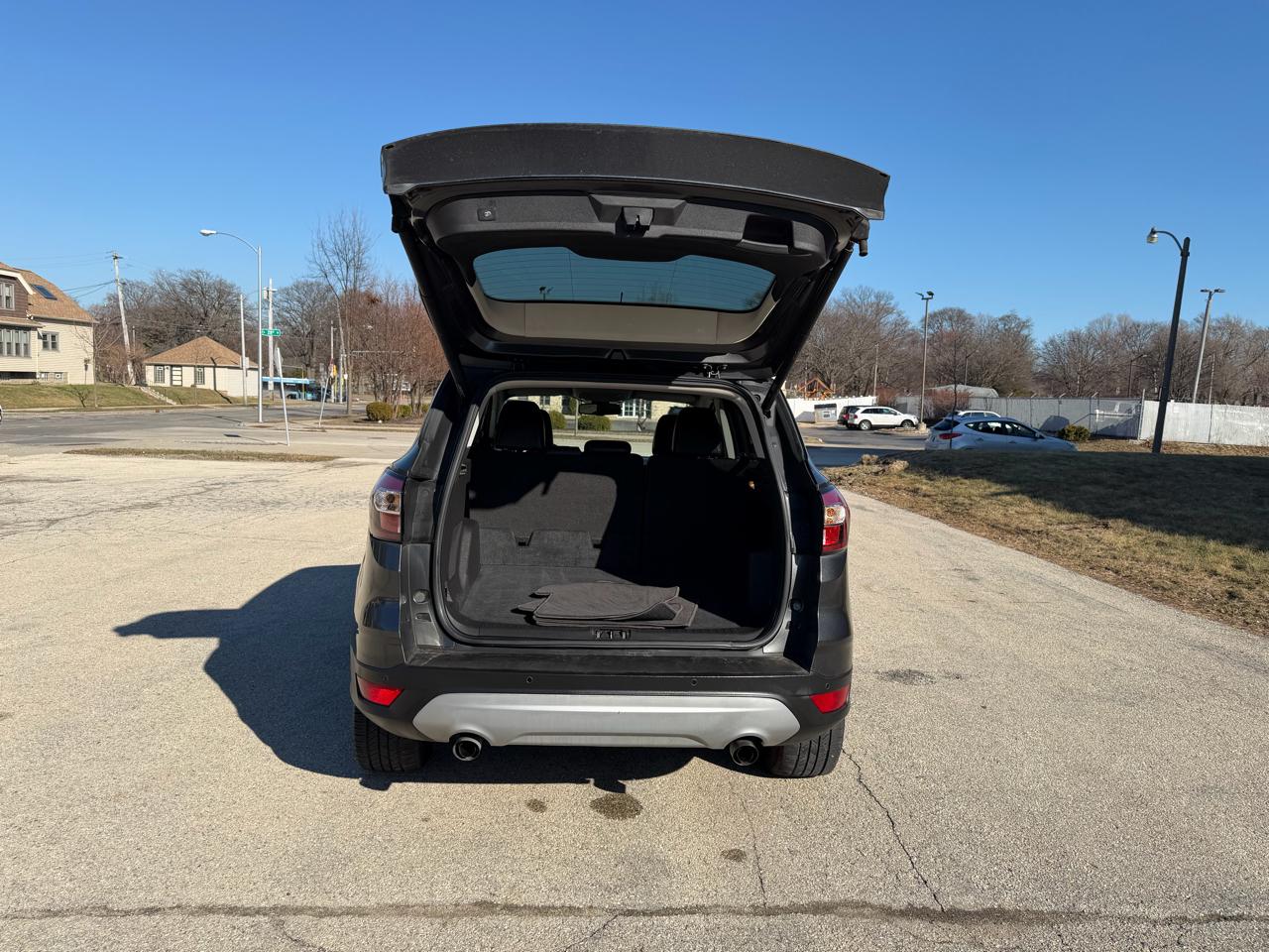 Ford Escape Titanium FWD 2017