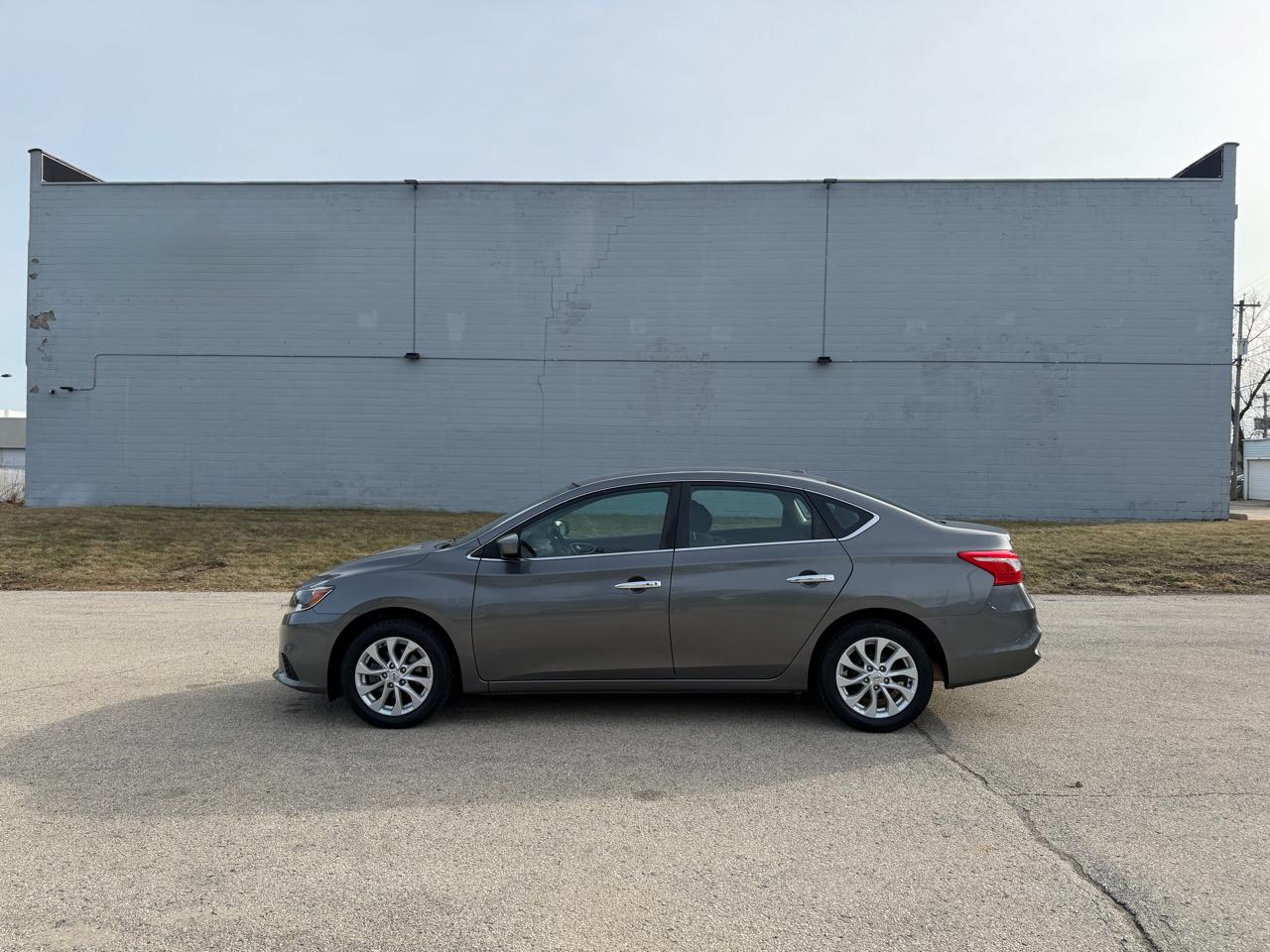 Nissan Sentra S CVT 2019