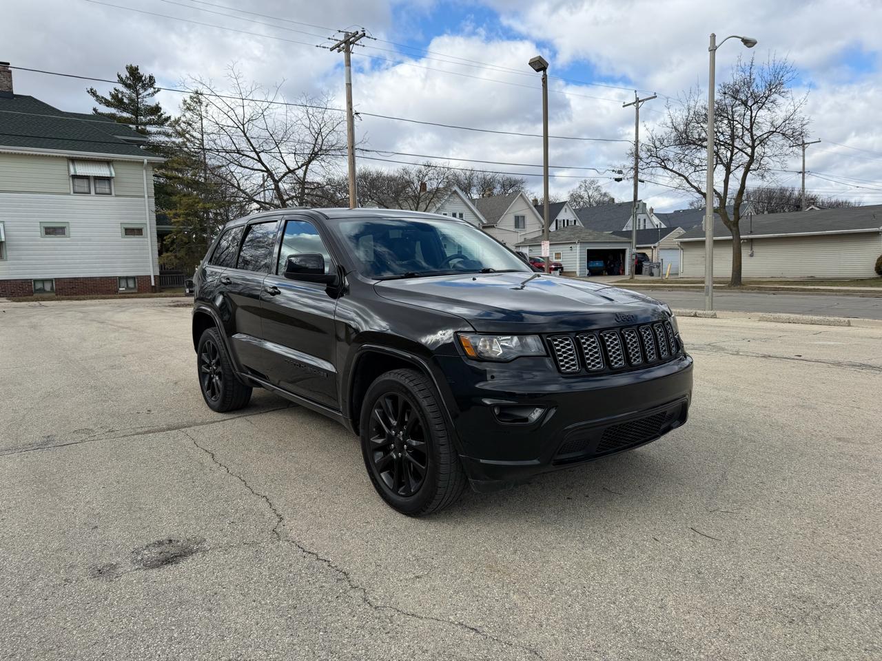 Jeep Grand Cherokee Laredo 4WD 2018