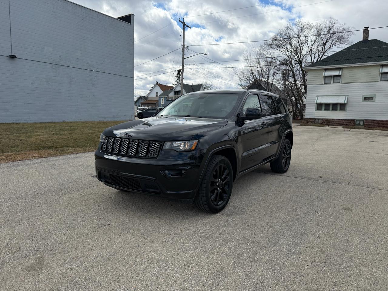 Jeep Grand Cherokee Laredo 4WD 2018