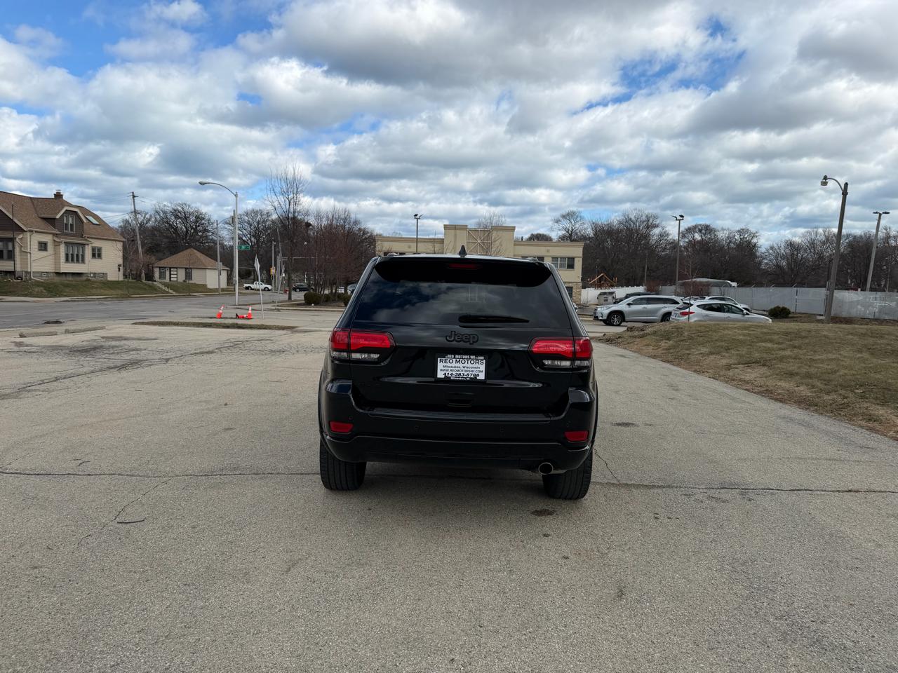 Jeep Grand Cherokee Laredo 4WD 2018