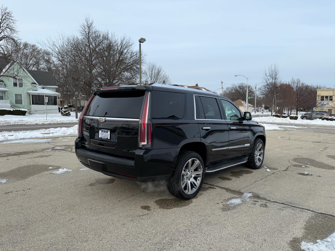 Cadillac Escalade Luxury 4WD 2016