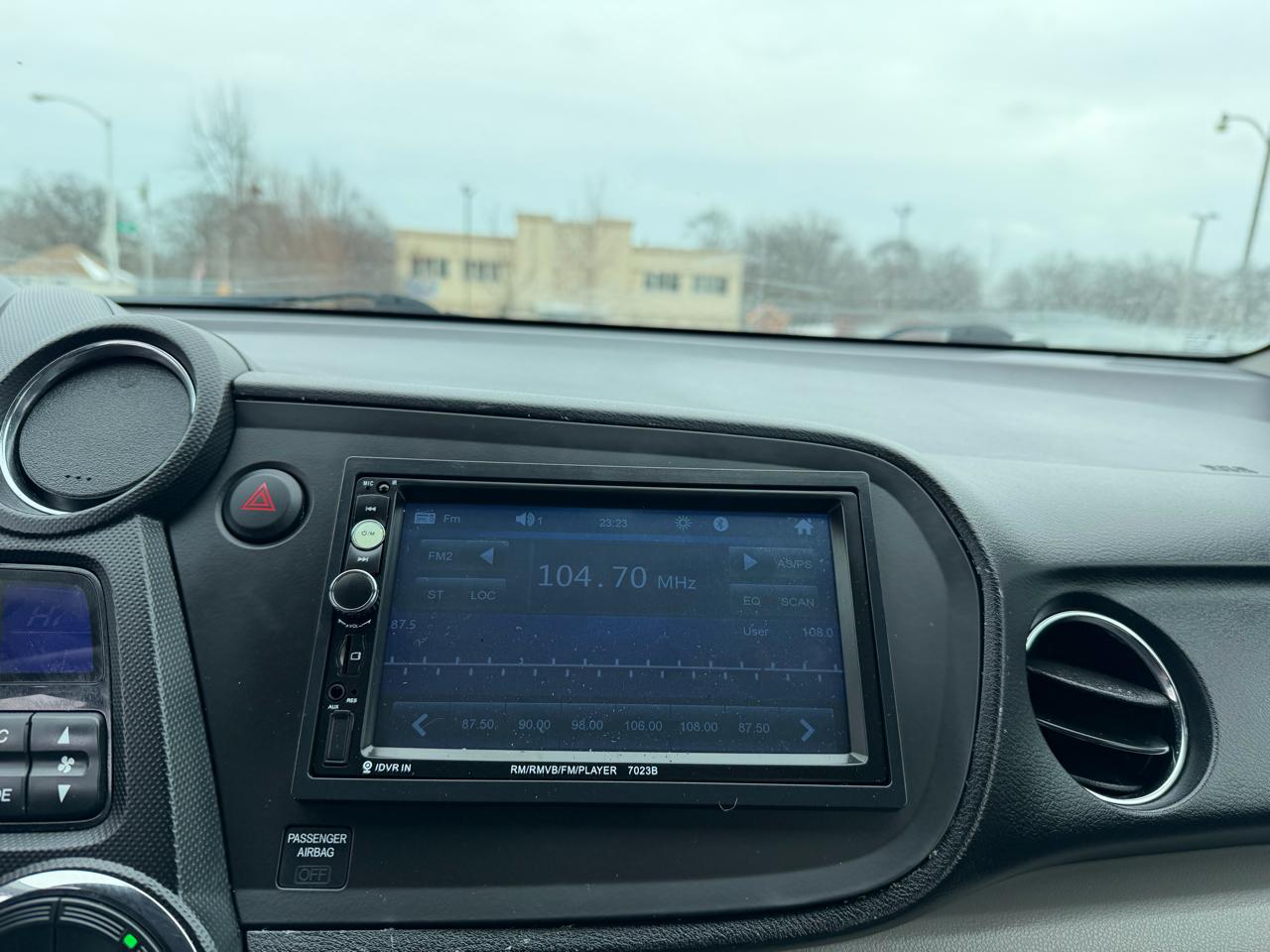 Honda Insight EX with Navigation 2011