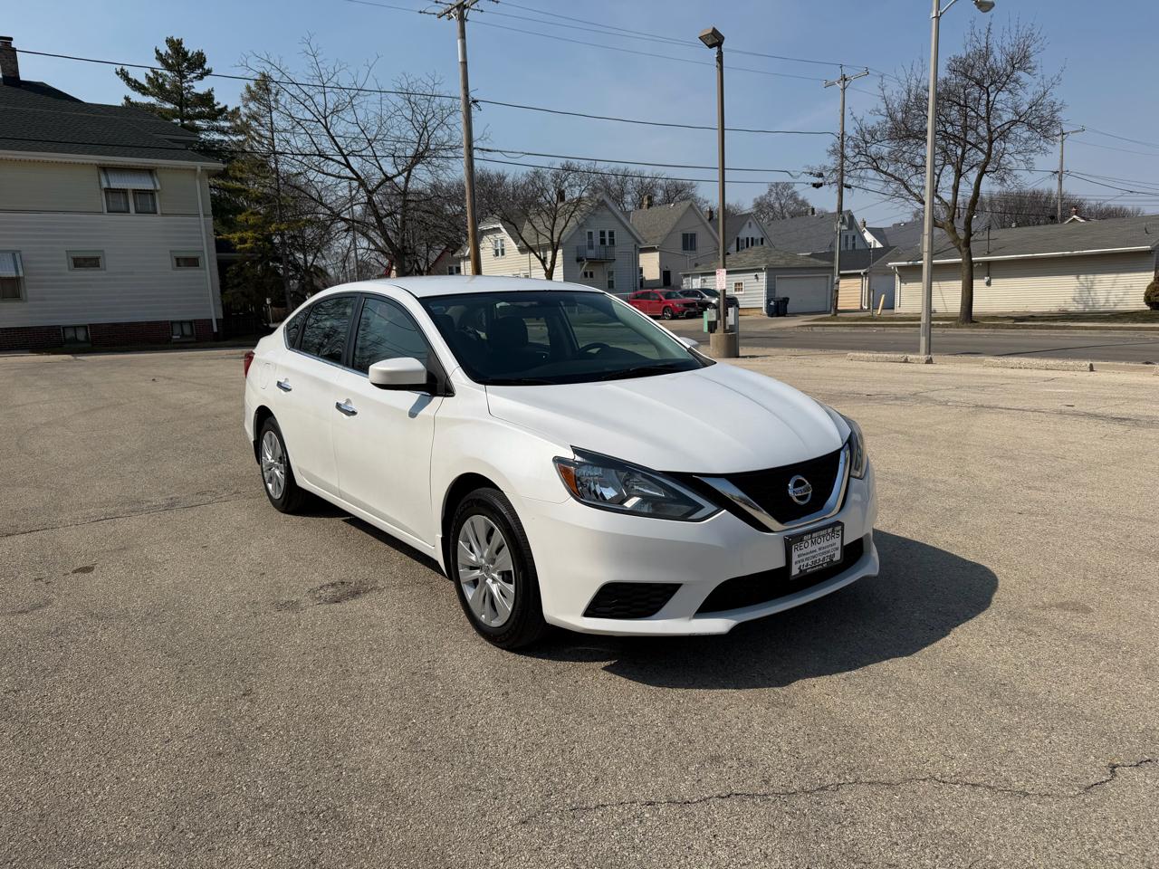 Nissan Sentra S 6MT 2017
