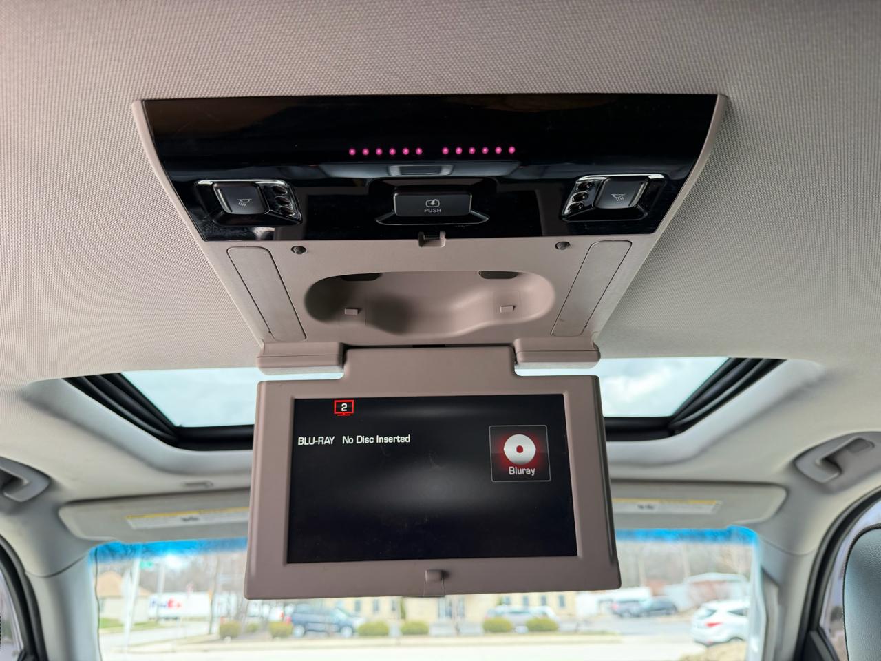 GMC Yukon Denali 4WD 2016