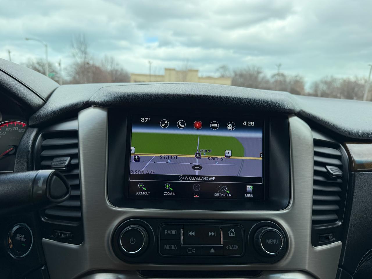 GMC Yukon Denali 4WD 2016