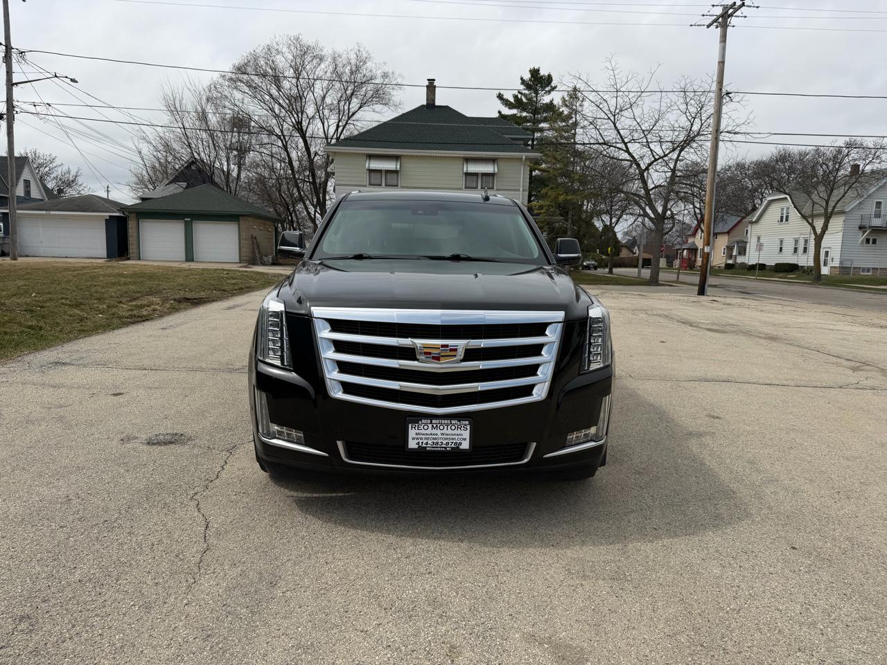 Cadillac Escalade ESV Luxury 4WD 2018