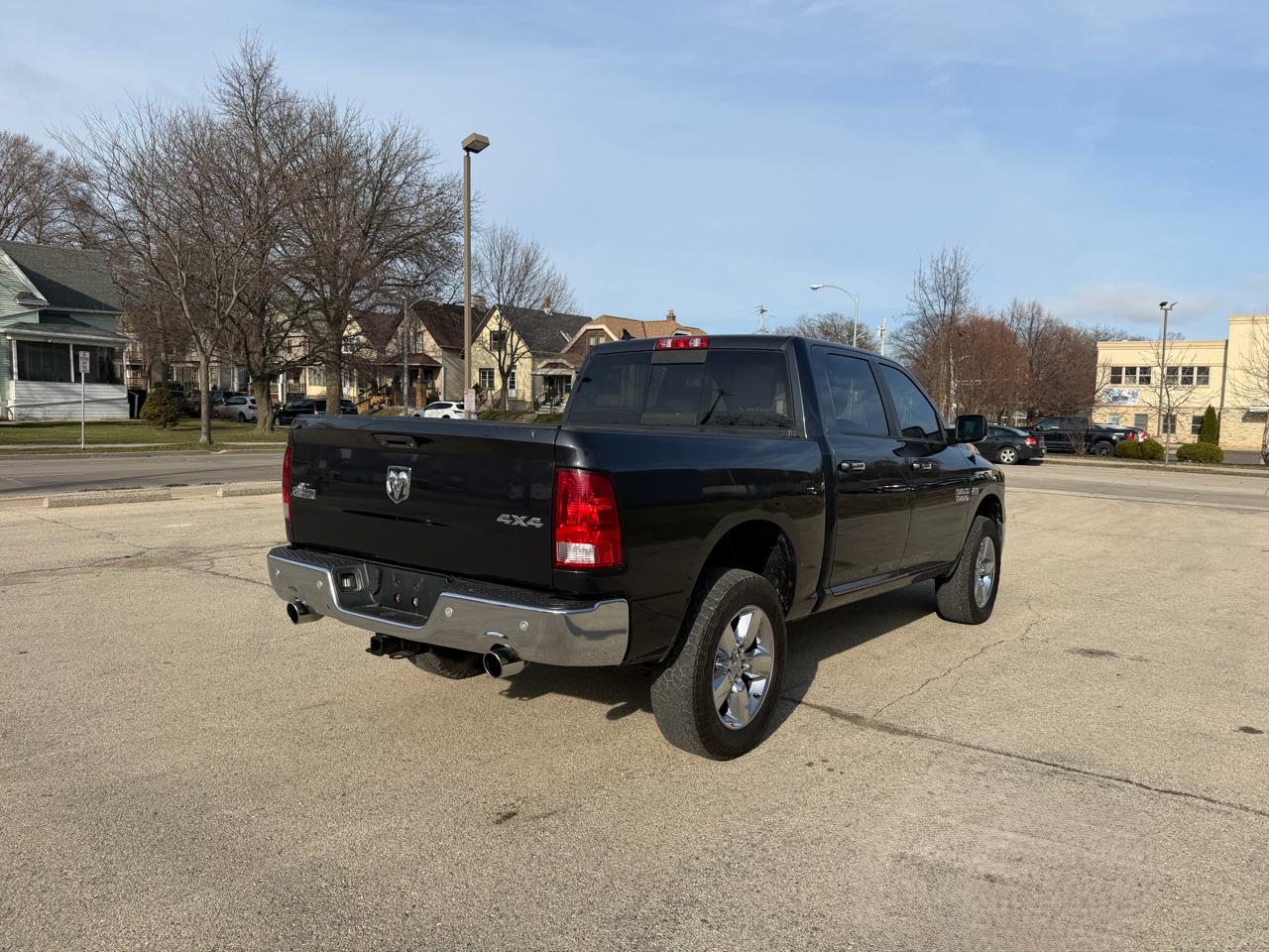 RAM 1500 SLT Crew Cab SWB 4WD 2014