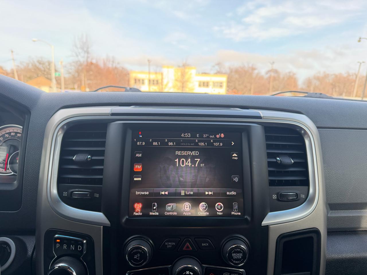 RAM 1500 SLT Crew Cab SWB 4WD 2014