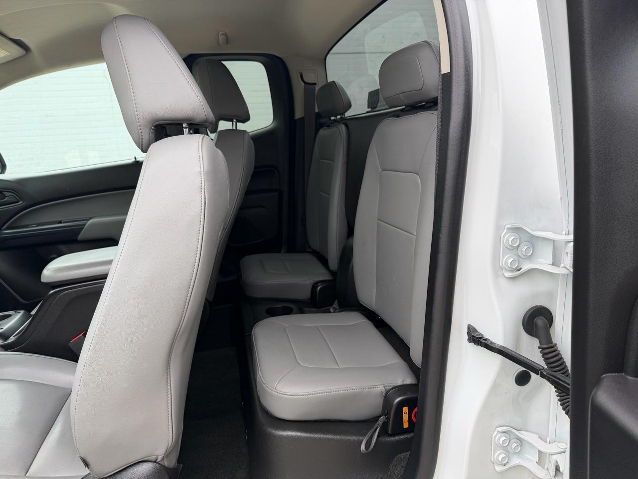 Chevrolet Colorado Work Truck Ext. Cab 4WD 2017