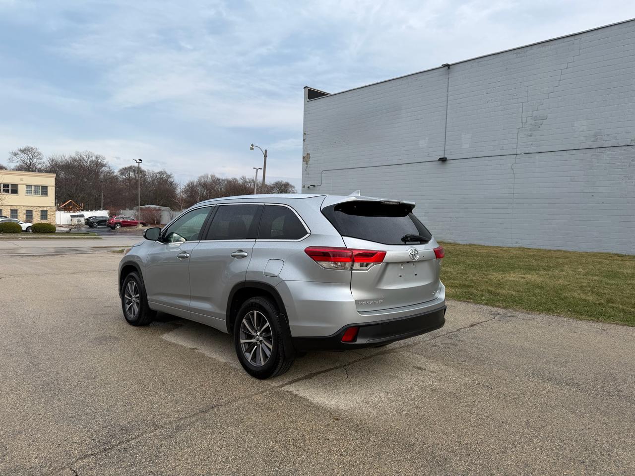 Toyota Highlander SE AWD V6 2018