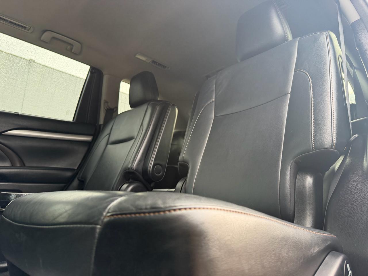 Toyota Highlander SE AWD V6 2018