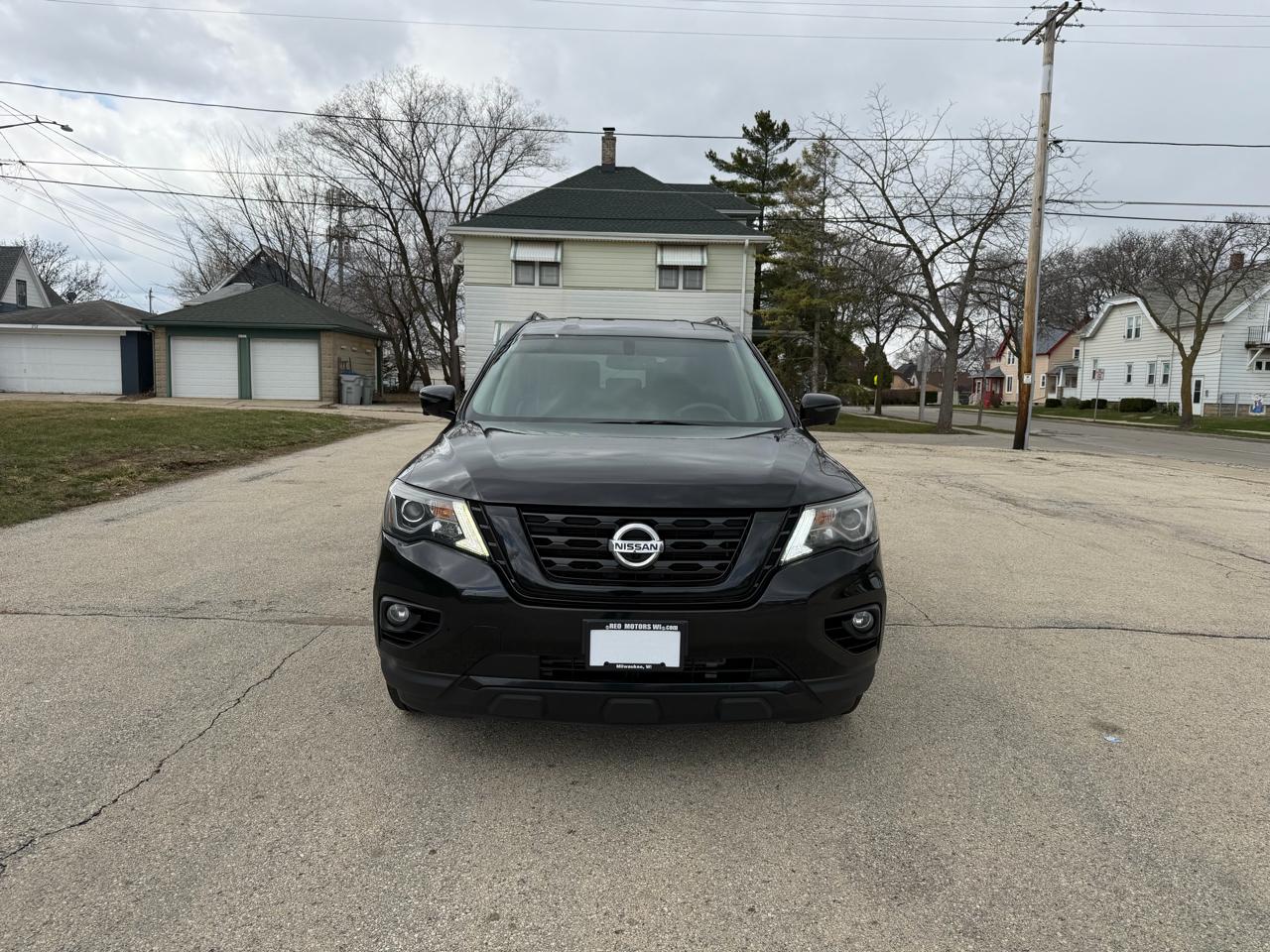 Nissan Pathfinder Platinum 4WD 2018
