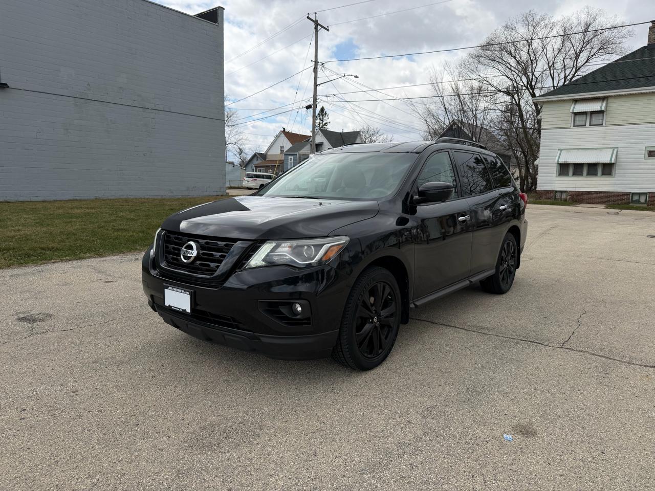 Nissan Pathfinder Platinum 4WD 2018