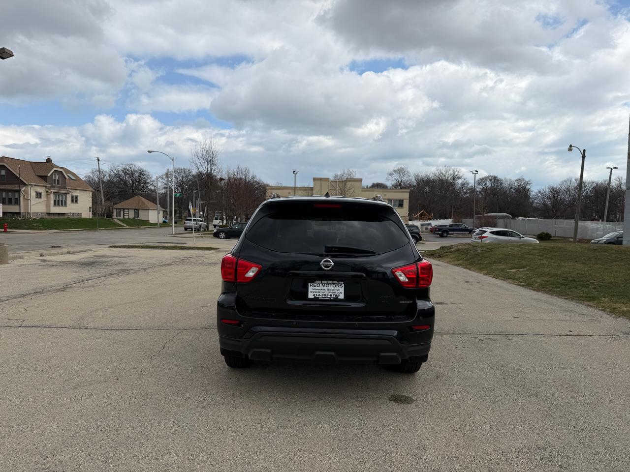 Nissan Pathfinder Platinum 4WD 2018