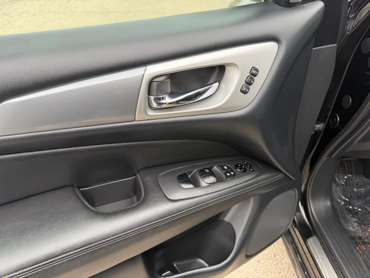 Nissan Pathfinder Platinum 4WD 2018