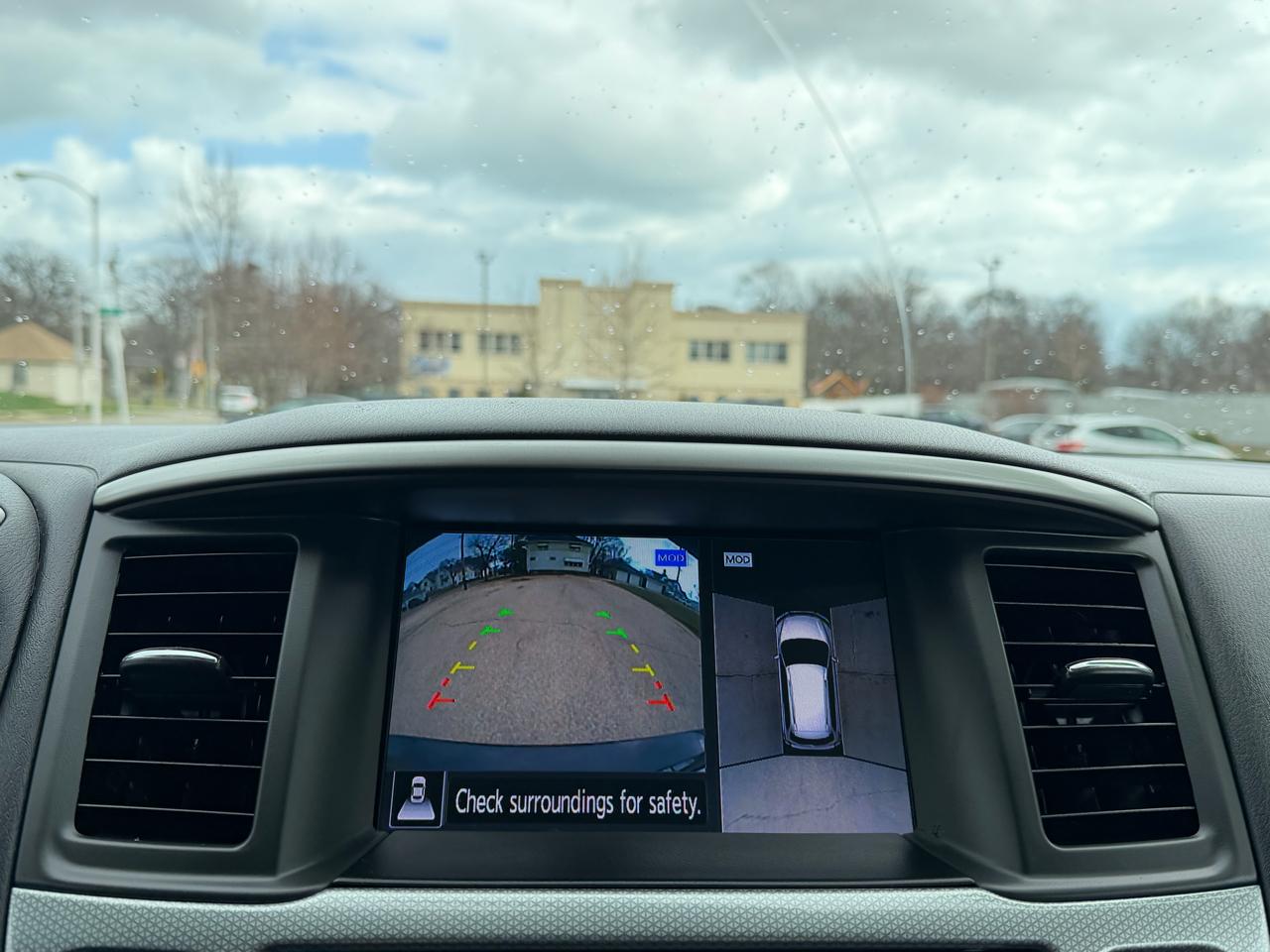 Nissan Pathfinder Platinum 4WD 2018