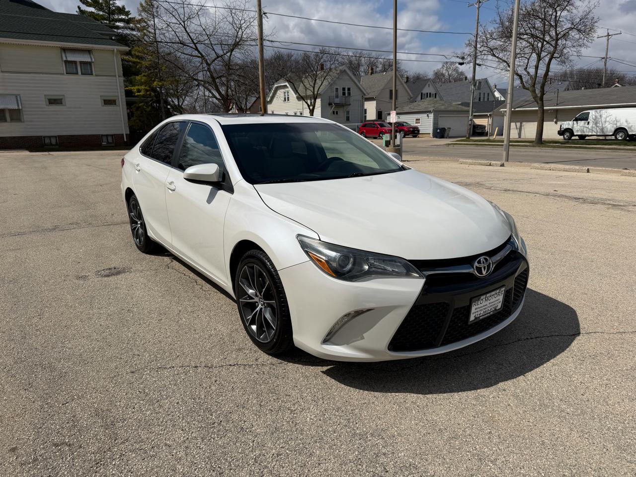2015 Toyota Camry SE