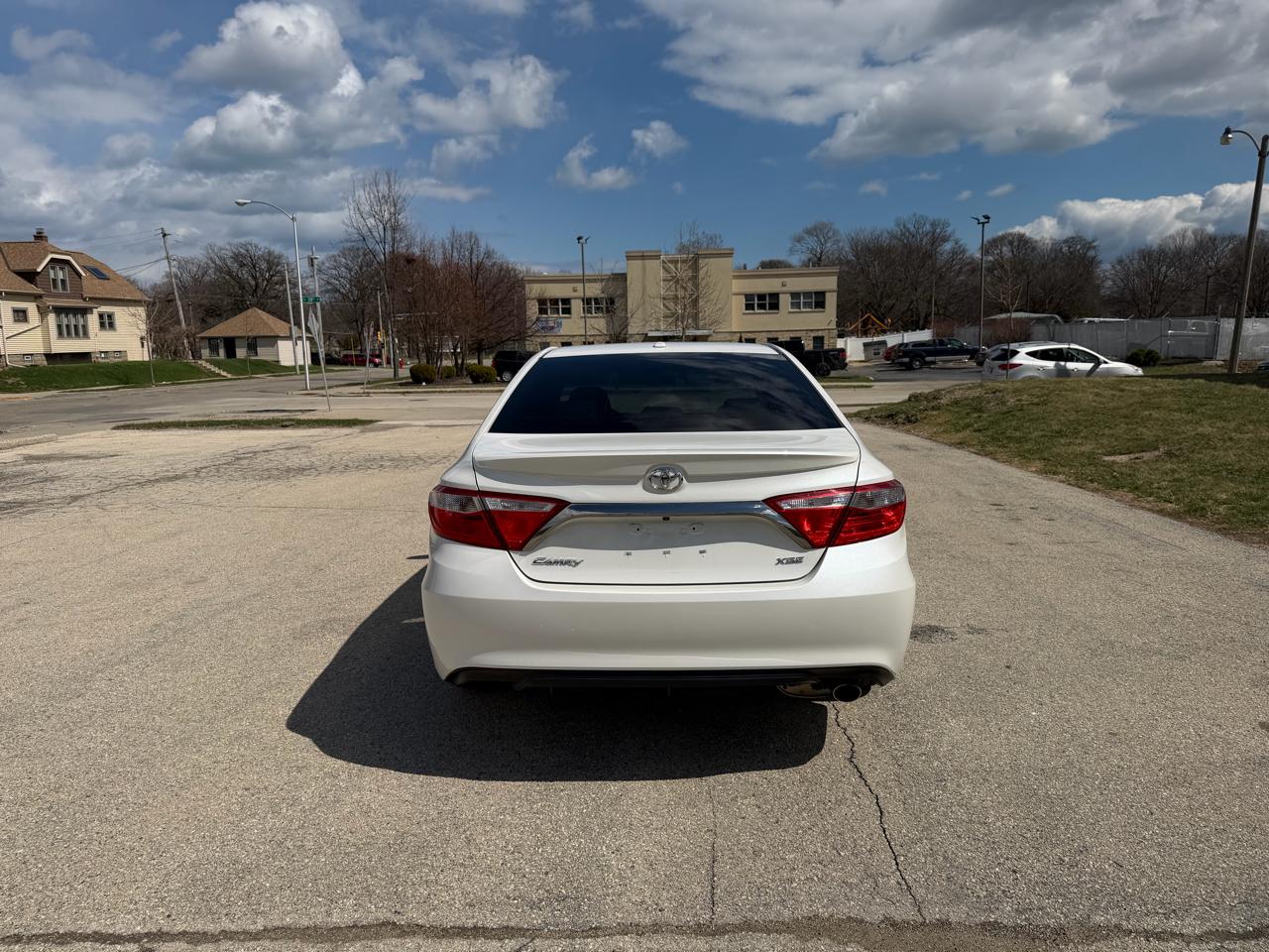 Toyota Camry SE 2015