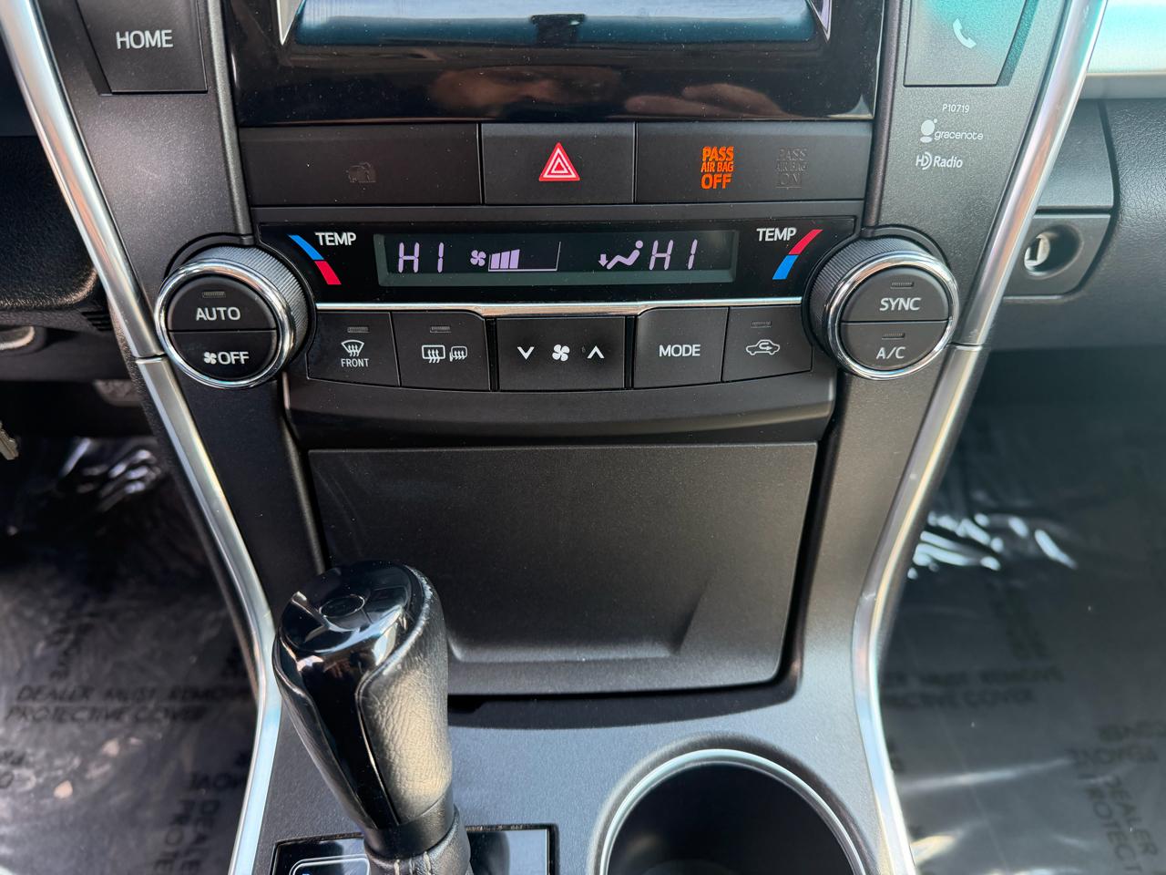 Toyota Camry SE 2015