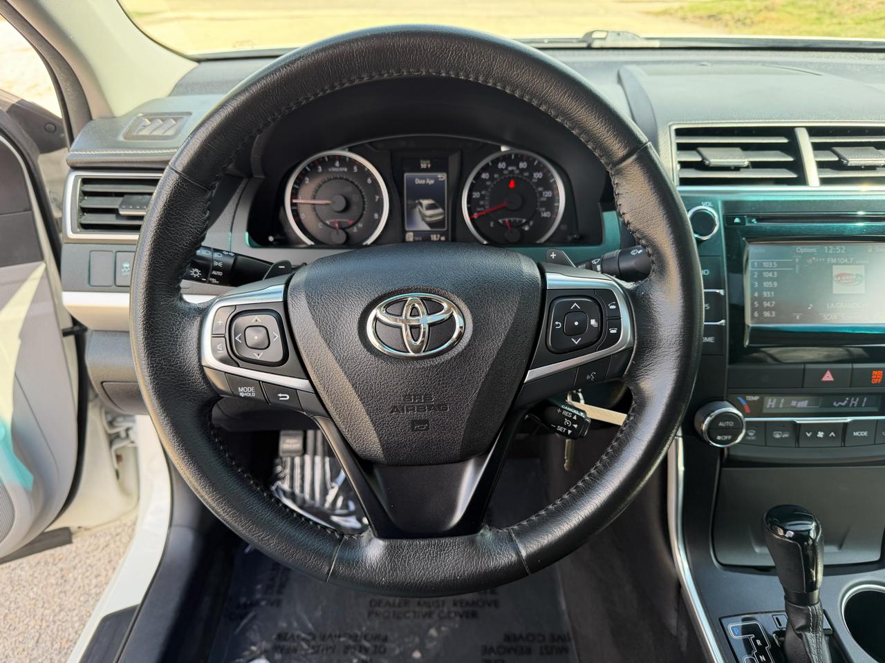 Toyota Camry SE 2015