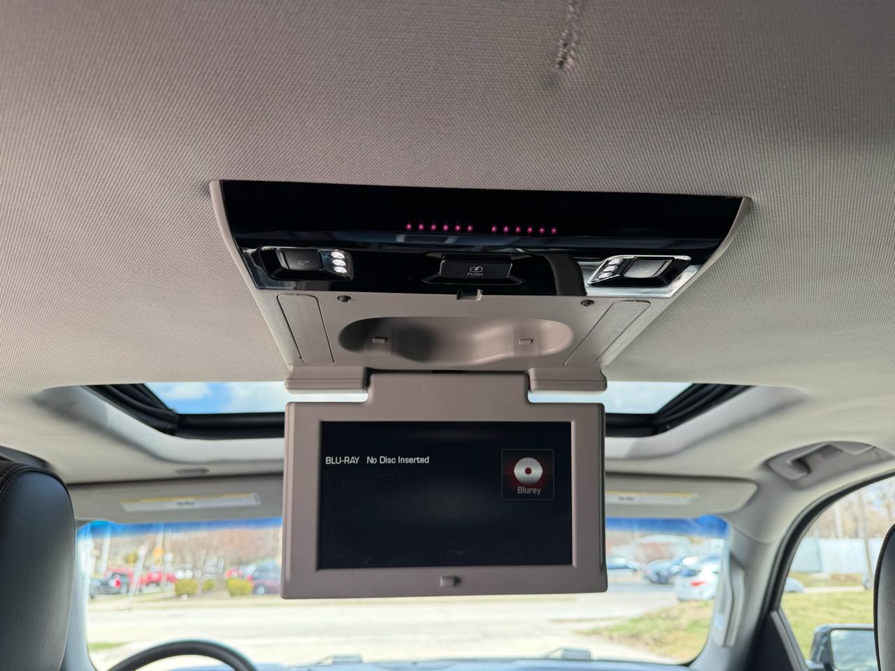 GMC Yukon XL Denali 4WD 2016