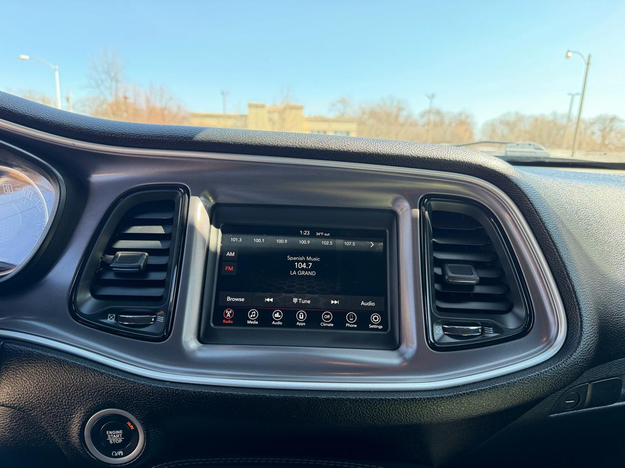 Dodge Challenger SXT AWD 2019