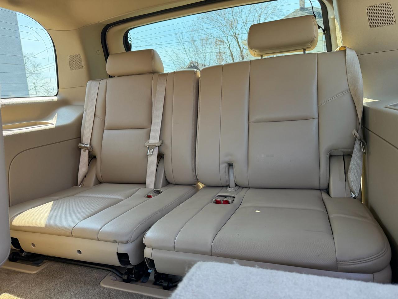 GMC Yukon Denali 4WD 2012